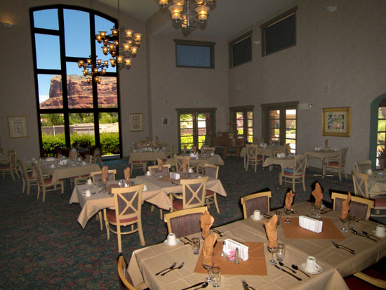 Assisted Living Dining Room Sedona Winds